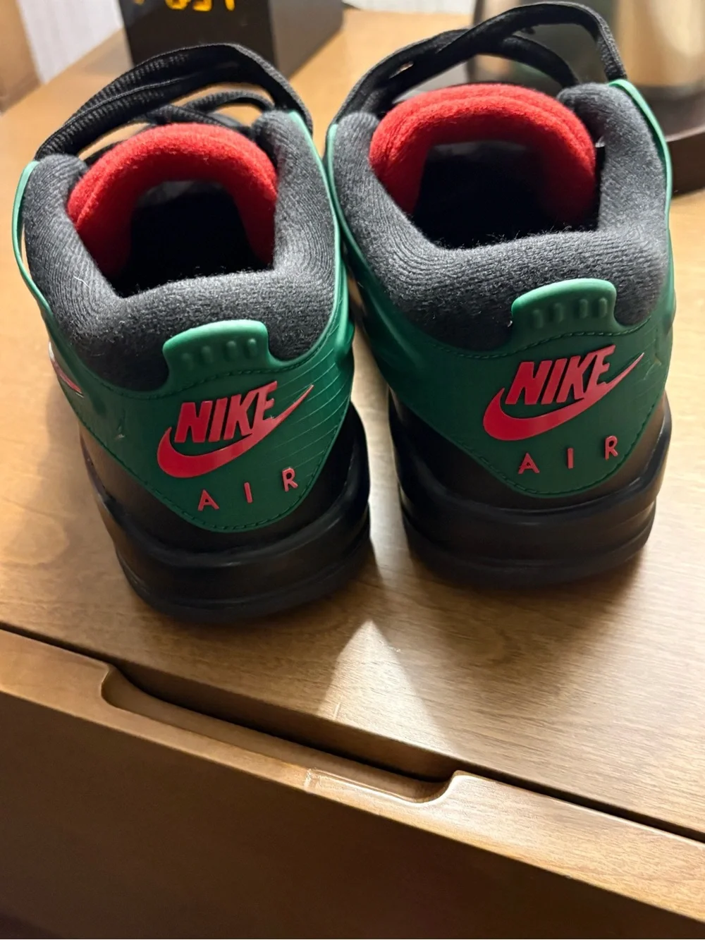 Air Jordan 4 RM “Black Gorge Green”